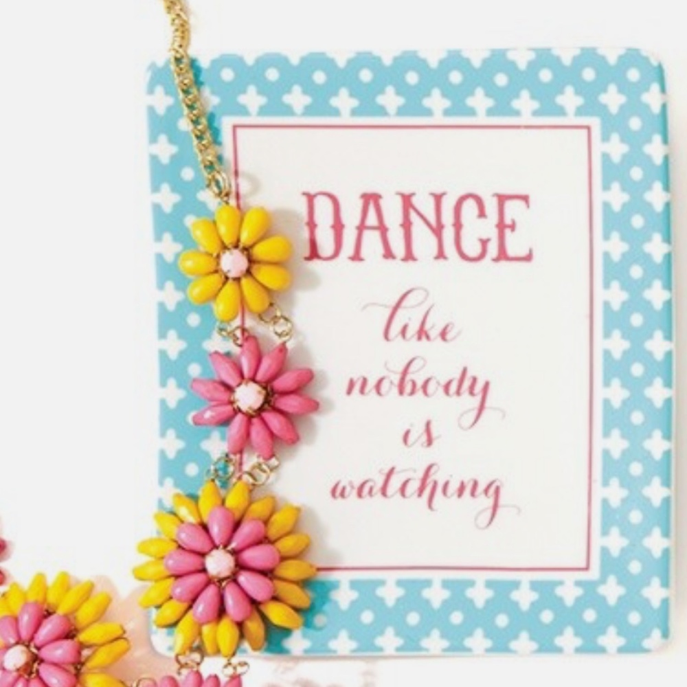 NEW TWO'S COMPANY CHIT CHAT DESK TRAY TRINKET DISH DANCE LIKE NOBODY IS WATCHING